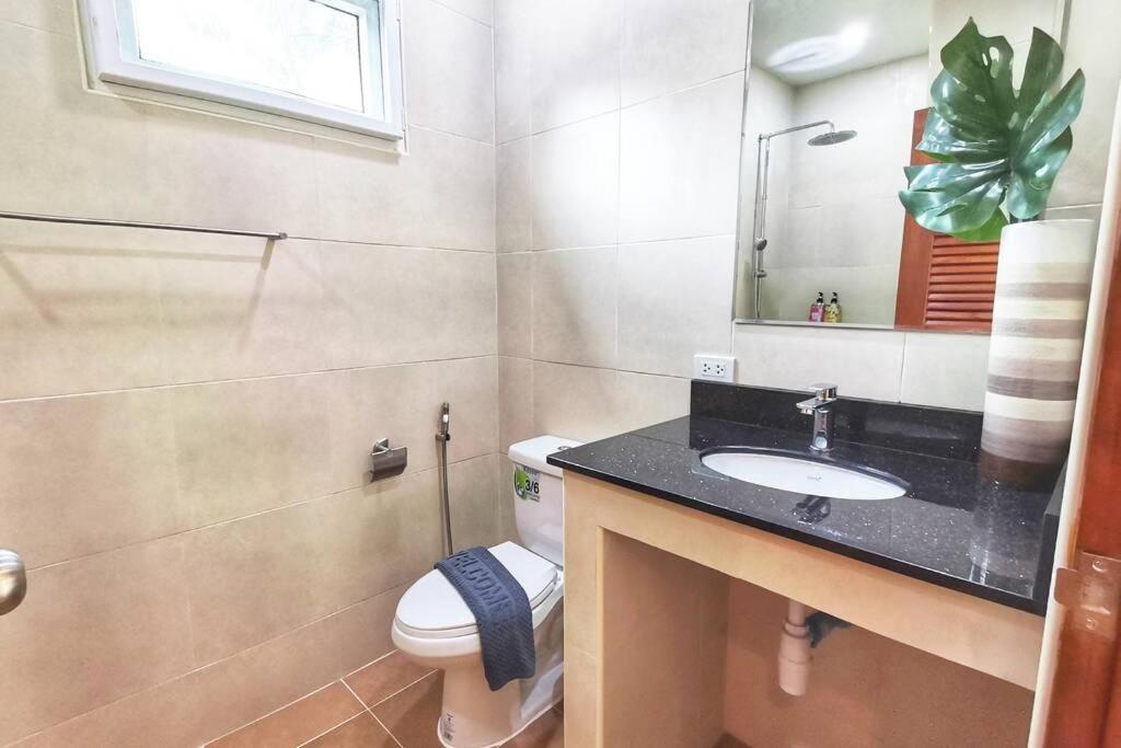 Anb Poolvilla 3Br Walk Private Beach In Pratamnak Pattaya Eksteriør bilde